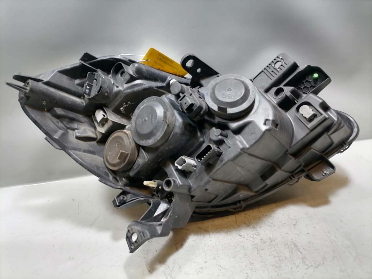 Renault Clio 3 Bj.2009 original Scheinwerfer vorn links Halogen Facelift